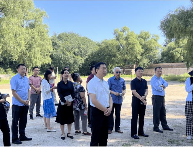 海淀区人大视察调研北京海淀三山五园国家文物保护利用示范区创建工作